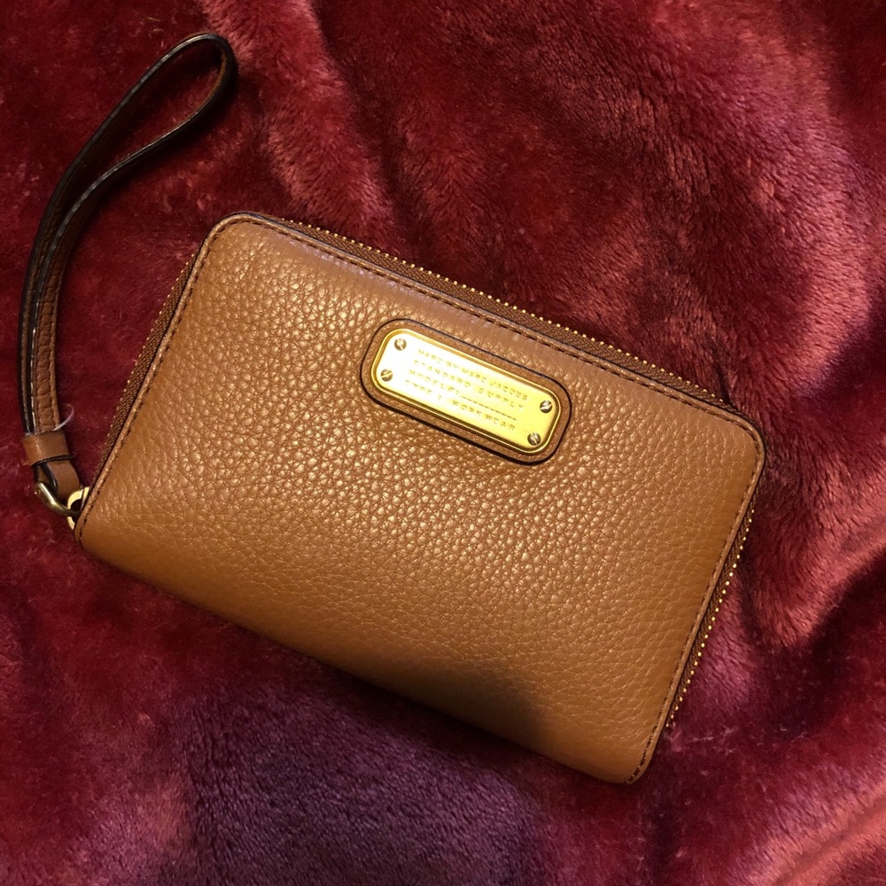 Marc Jacobs iPhone Wallet